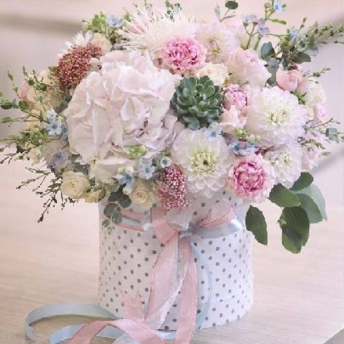 COMPOSIZIONE PER NASCITA BAMBINA <br/> Bouquet per Nascita e composizioni